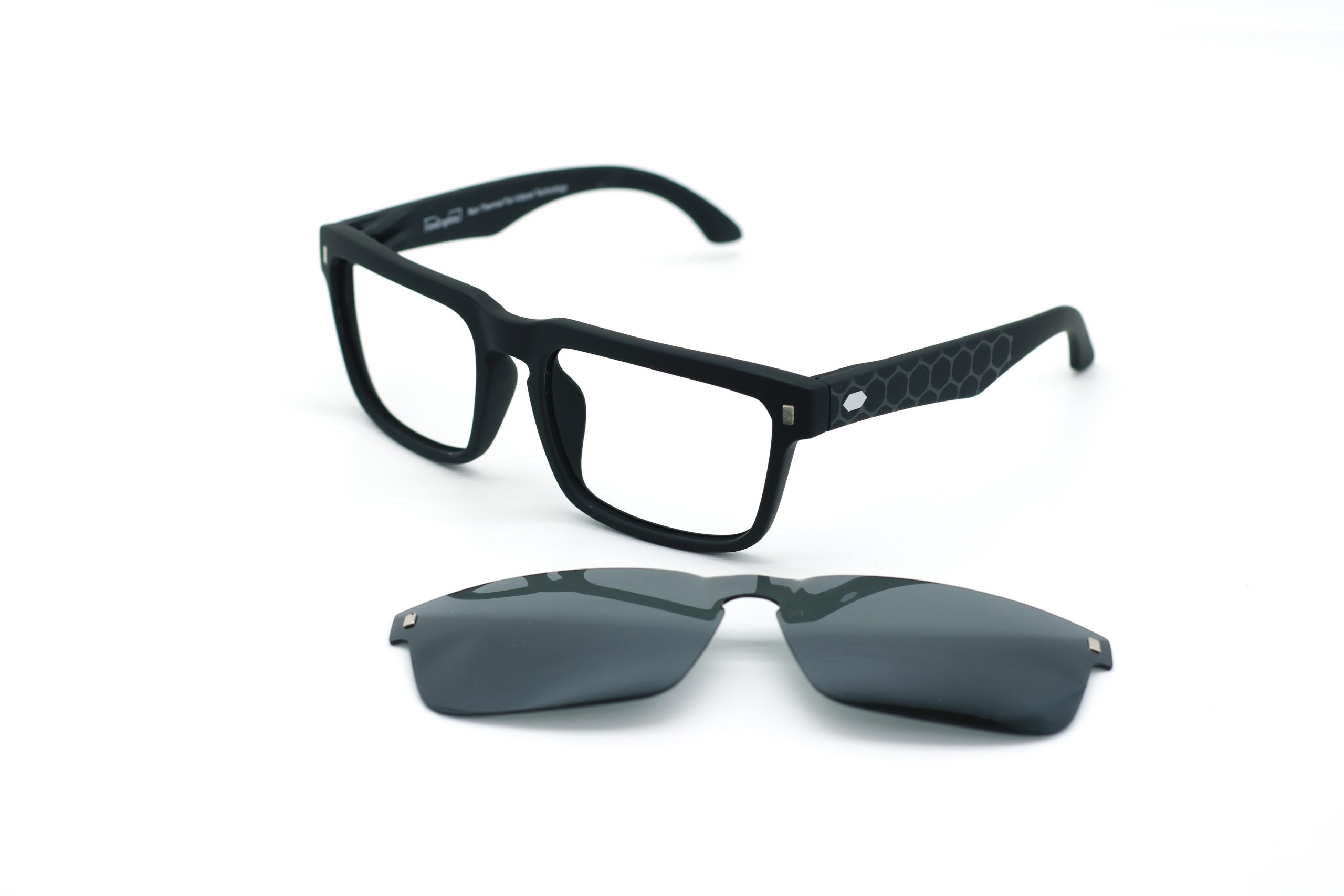 TF009M-C01 O4i 磁吸遠紅外線太陽眼鏡(沙黑)